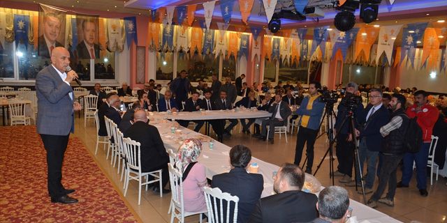 ARDAHAN - Tarım ve Orman Bakanı Kirişci vatandaşlarla iftar yaptı
