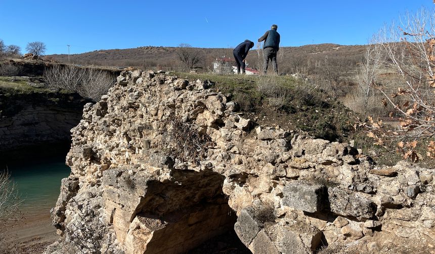 Pülümür Vadisi'ndeki taş kemerli köprü koruma altına alınacak