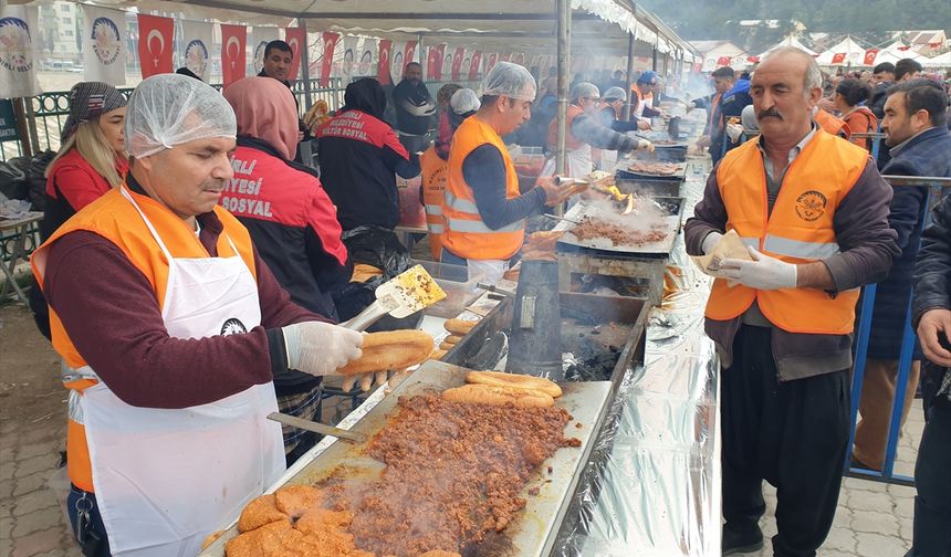 Osmaniye'de Sucuk Ekmek Festivali