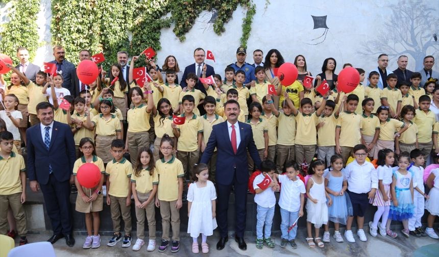 Tunceli'de İlköğretim Haftası kutlandı